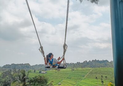 cosa fare a Bali, andare sull'altalena sulle risaie di Jatiluwih